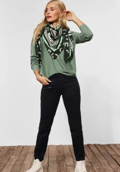 Casual Fit Hose