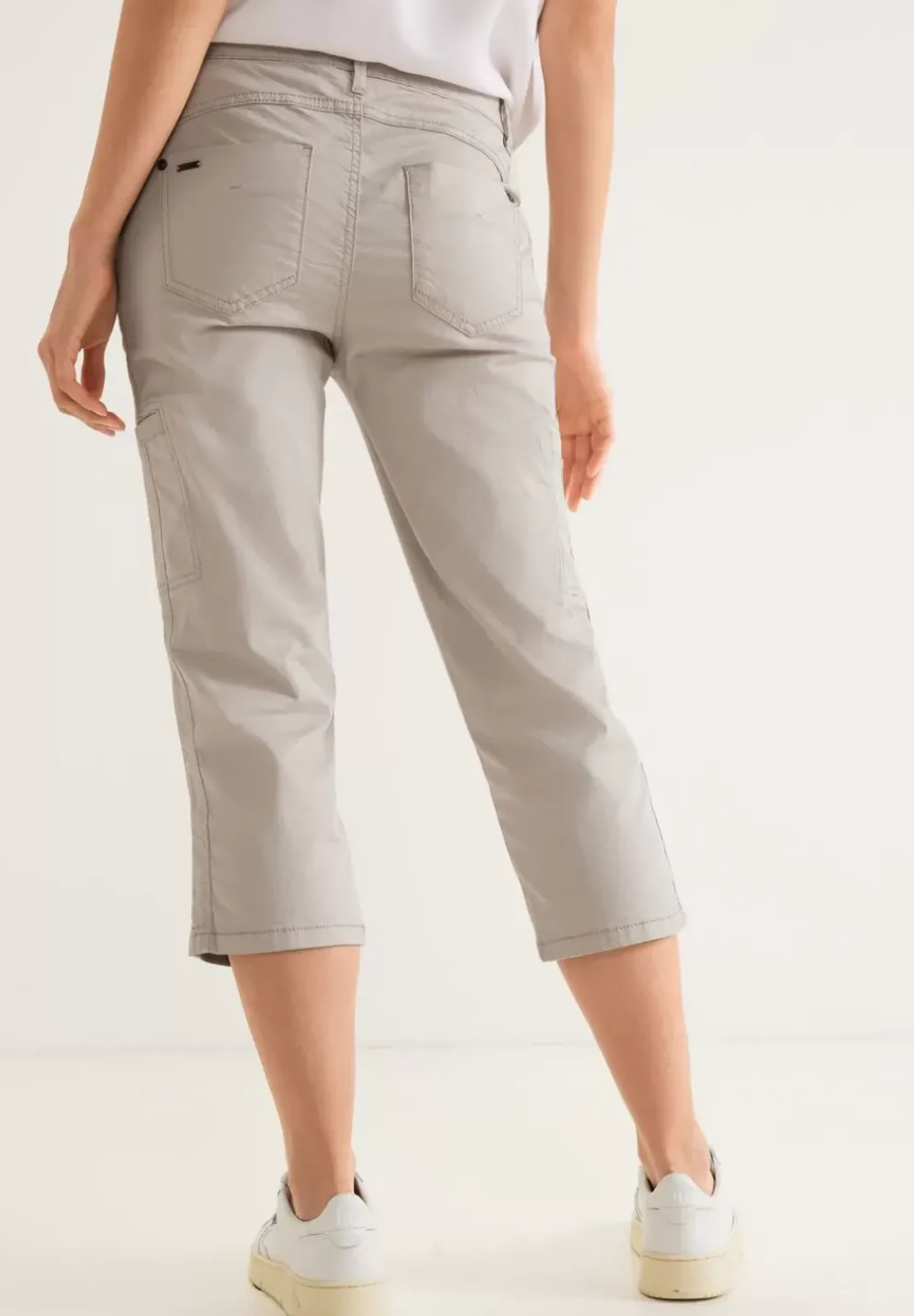 Casual Fit Hose