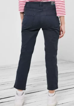 Casual Fit Hose