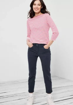 Casual Fit Hose