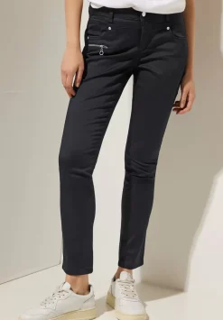 Casual Fit Hose