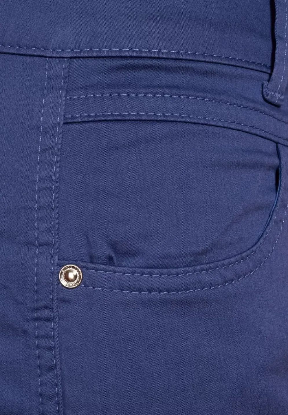 Casual Fit Hose