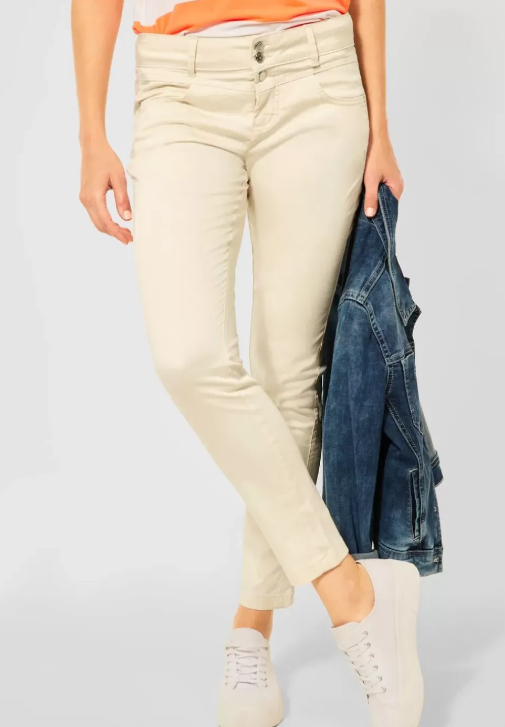 Casual Fit Hose
