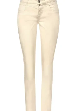 Casual Fit Hose