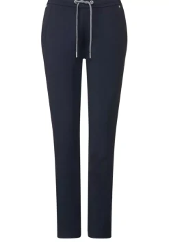 Casual Fit Hose