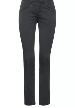 Casual Fit Hose