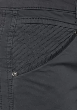 Casual Fit Hose
