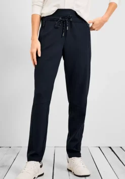 Casual Fit Hose