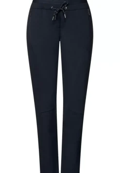 Casual Fit Hose