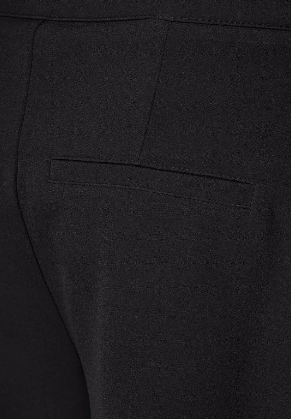 Casual Fit Hose