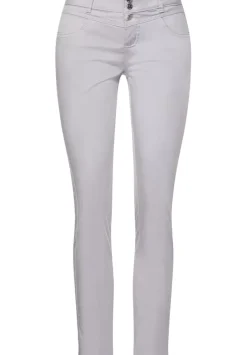 Casual Fit Hose