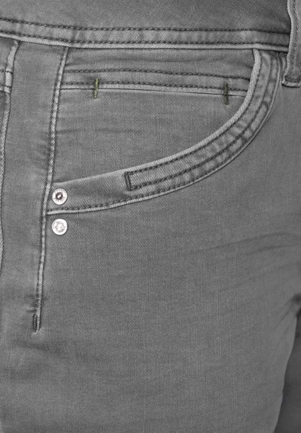 Casual Fit Hose