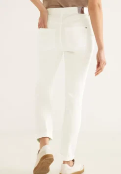 Casual Fit Hose