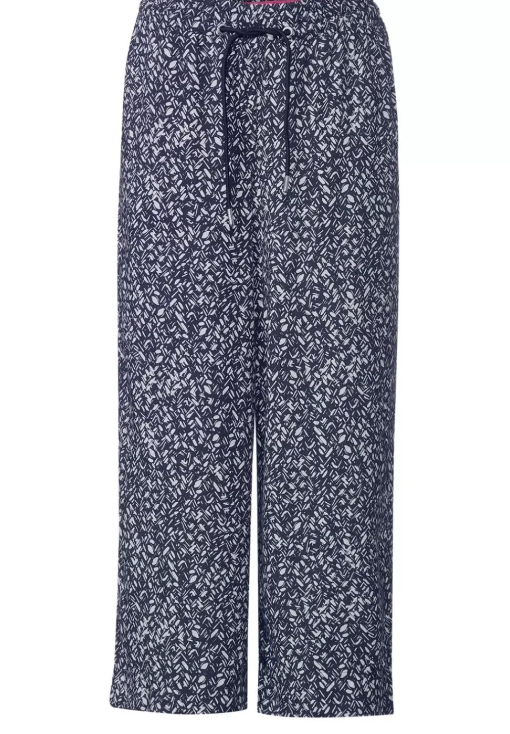 Casual Fit Hose