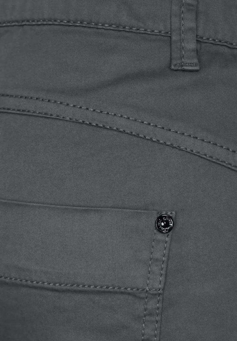 Casual Fit Hose