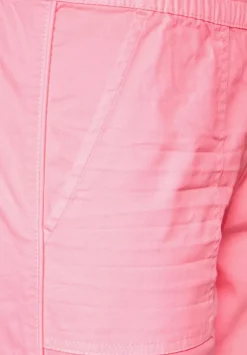 Casual Fit Hose