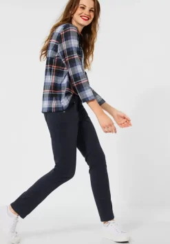 Casual Fit Hose