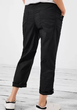 Casual Fit Hose In 7/8