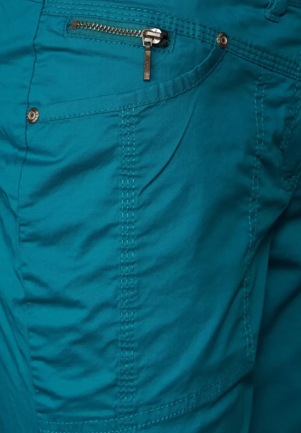 Casual Fit Hose In 7/8
