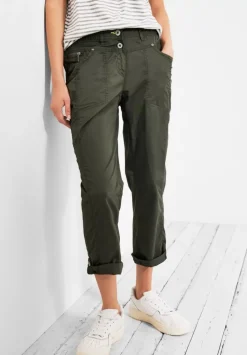 Casual Fit Hose In 7/8
