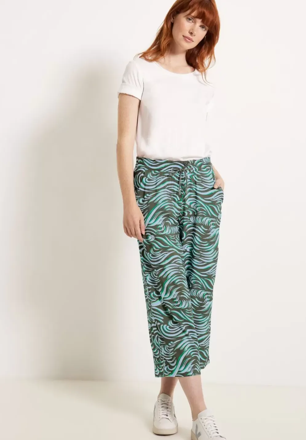 Casual Fit Hose In 3/4-Lange