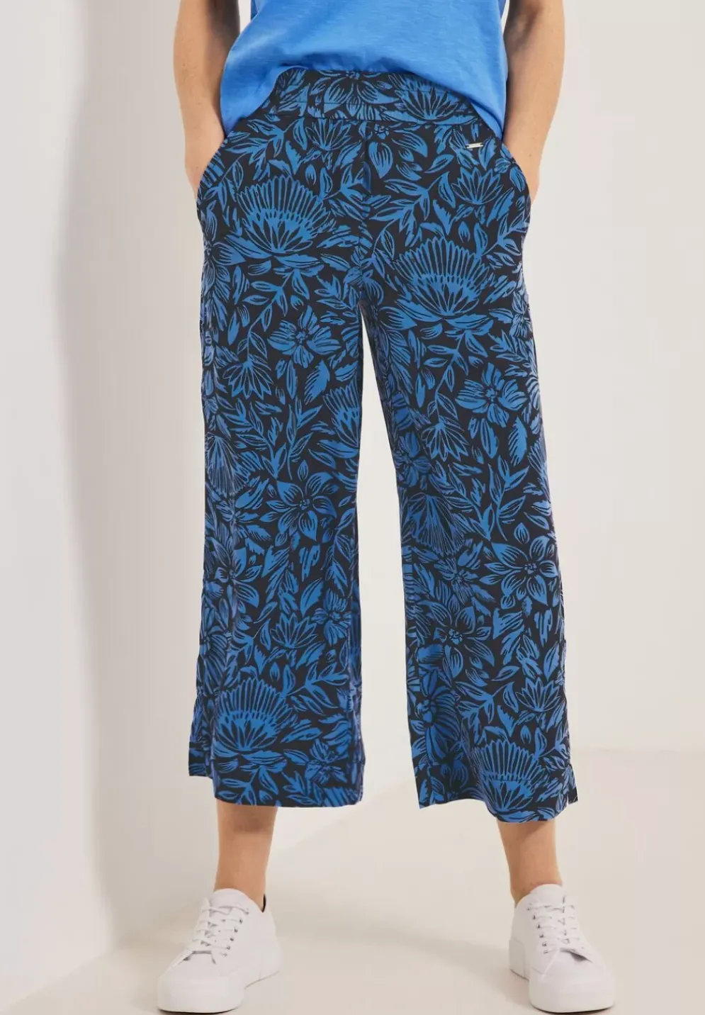 Casual Fit Hose Mit Print
