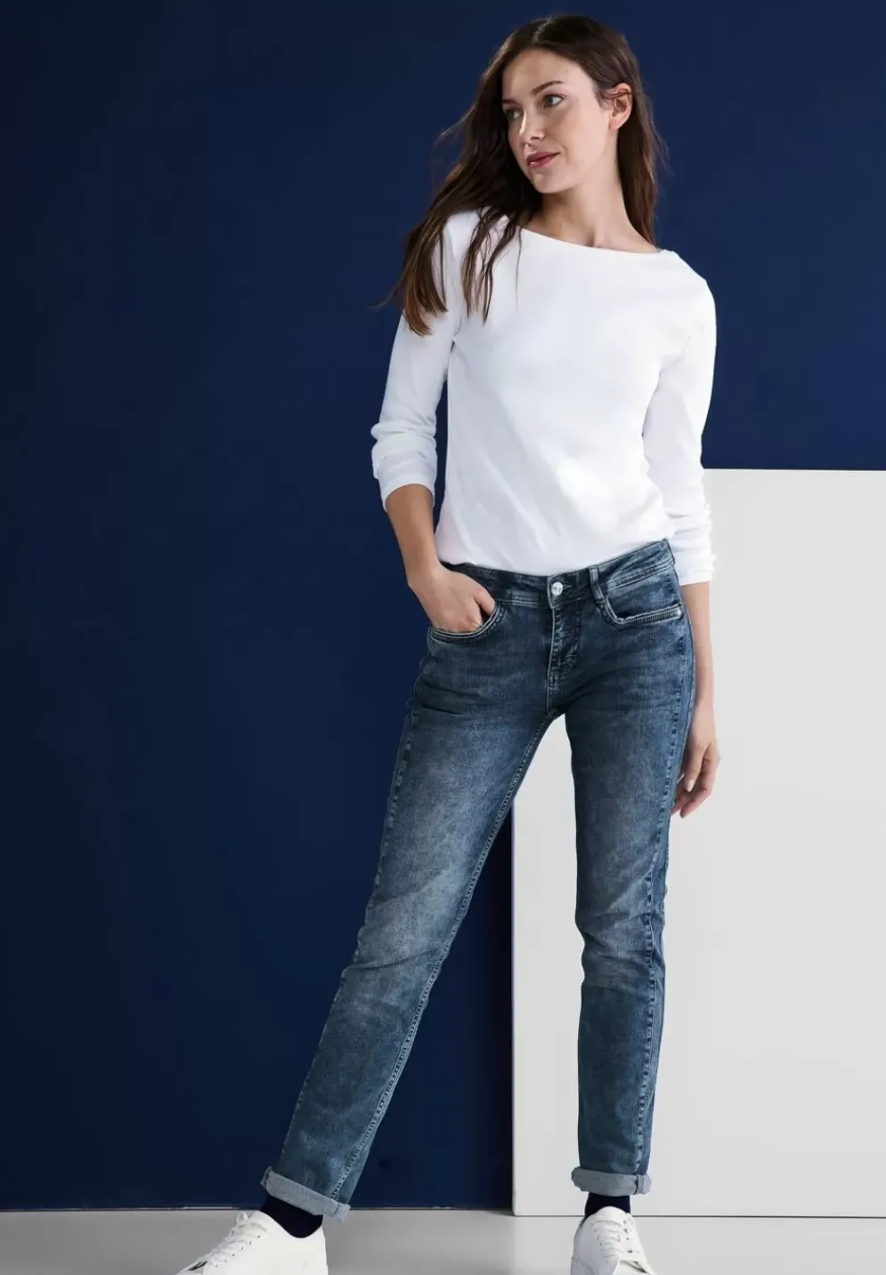 Casual Fit Jeans