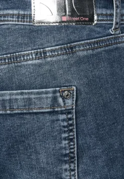 Casual Fit Jeans