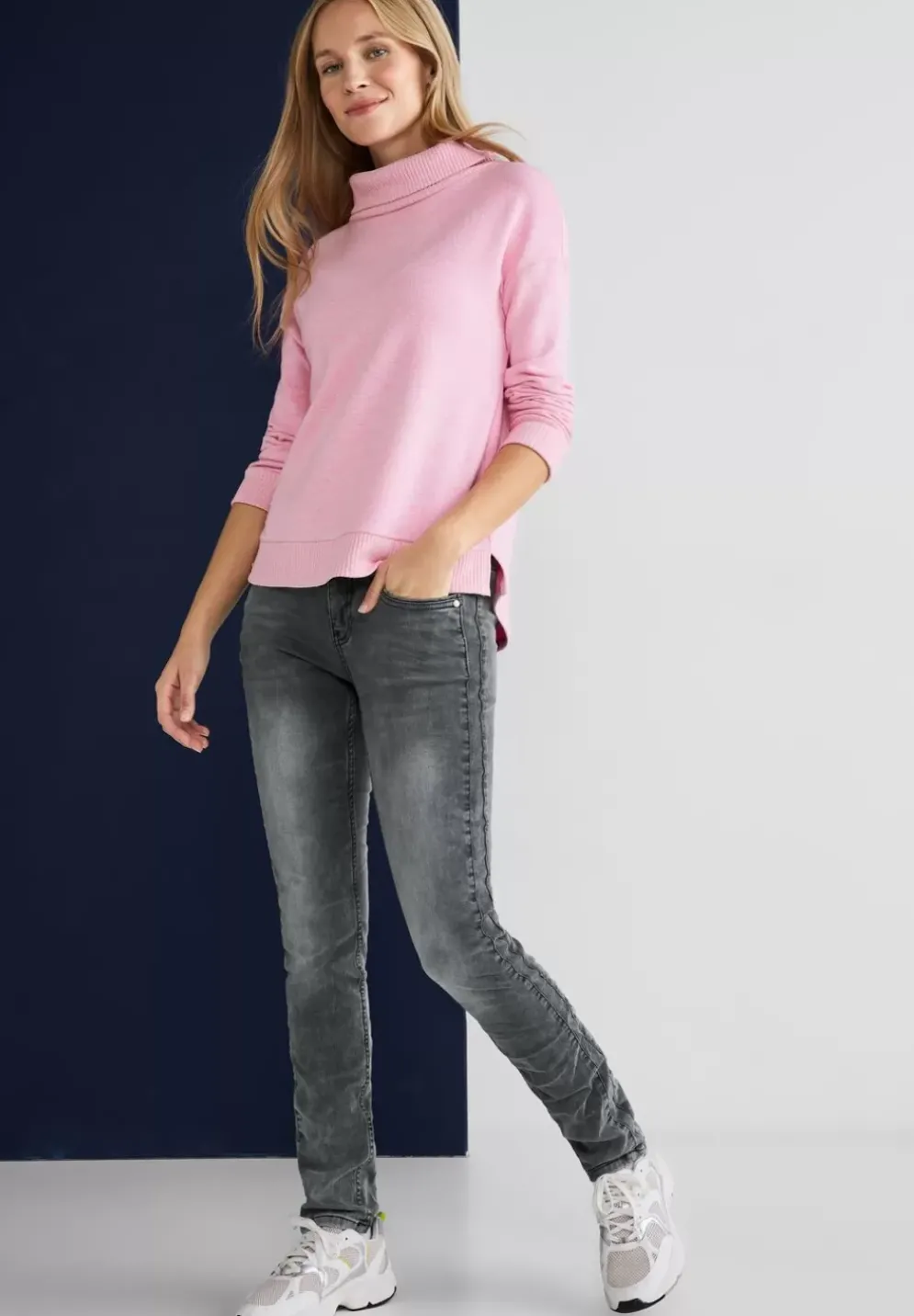 Casual Fit Jeans