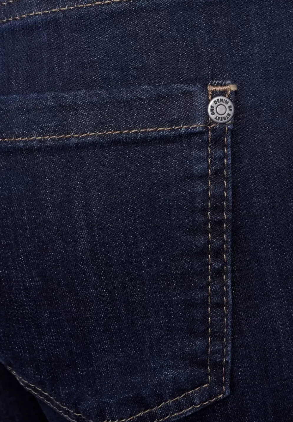 Casual Fit Jeans