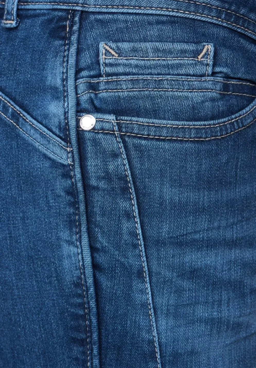 Casual Fit Jeans
