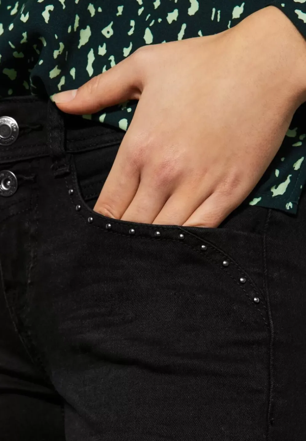 Casual Fit Jeans