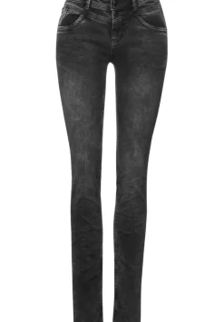 Casual Fit Jeans