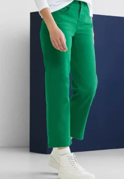 Casual Fit Jeans