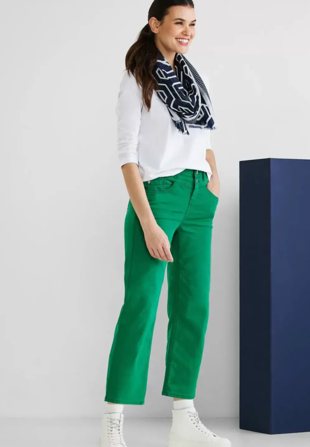 Casual Fit Jeans