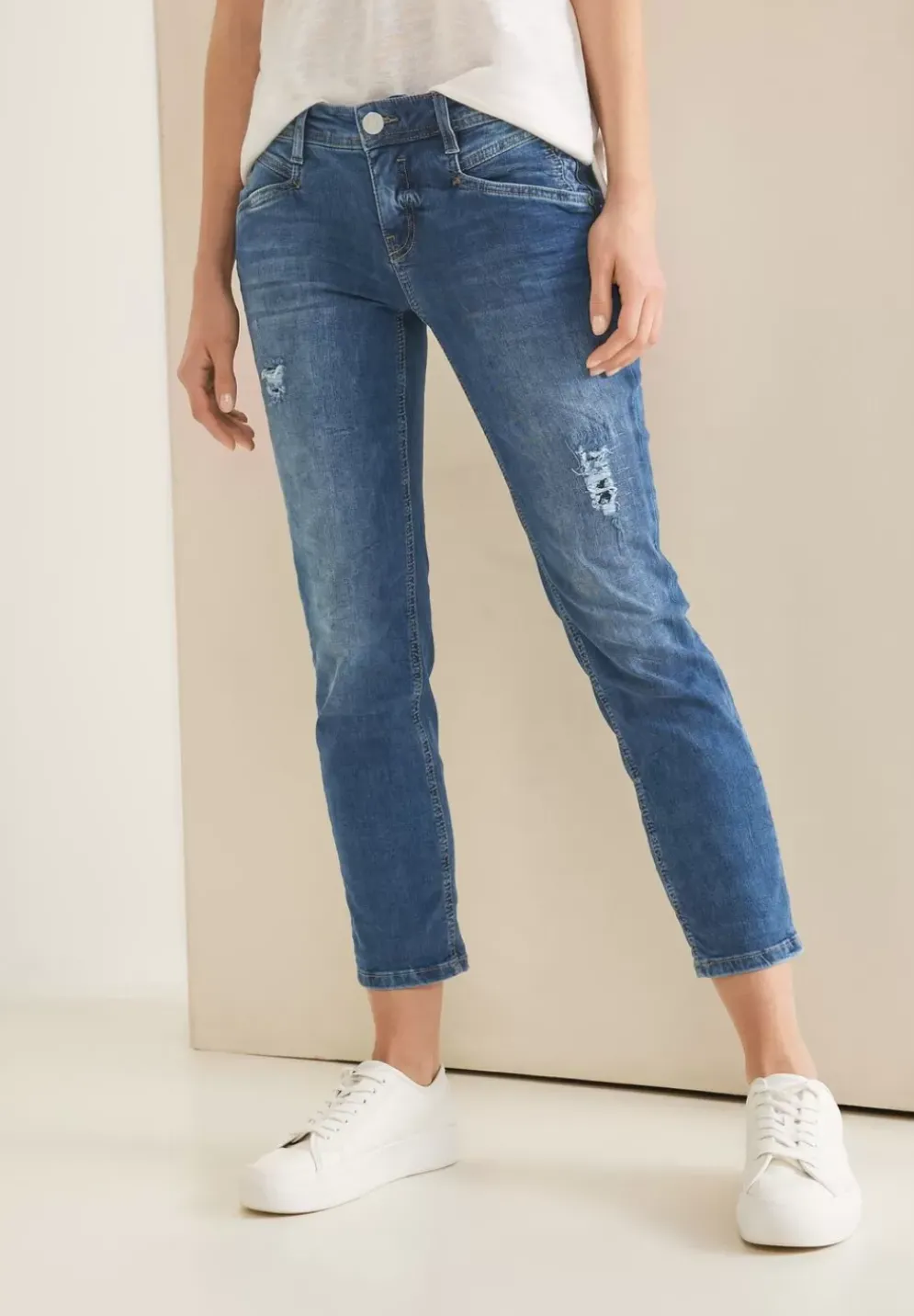 Casual Fit Jeans