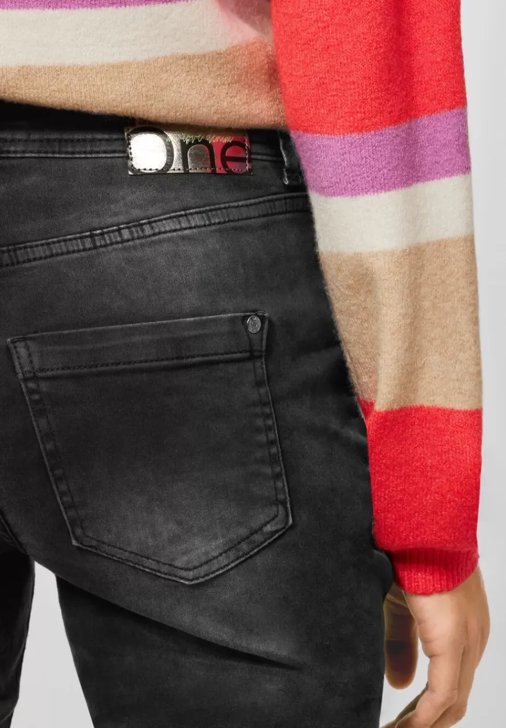 Casual Fit Jeans