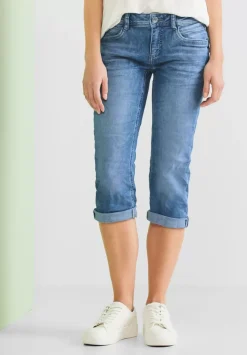 Casual Fit Jeans