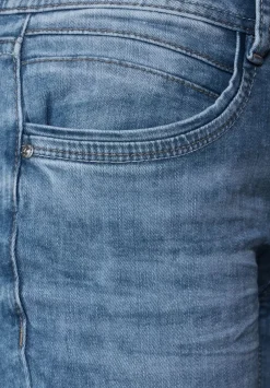 Casual Fit Jeans