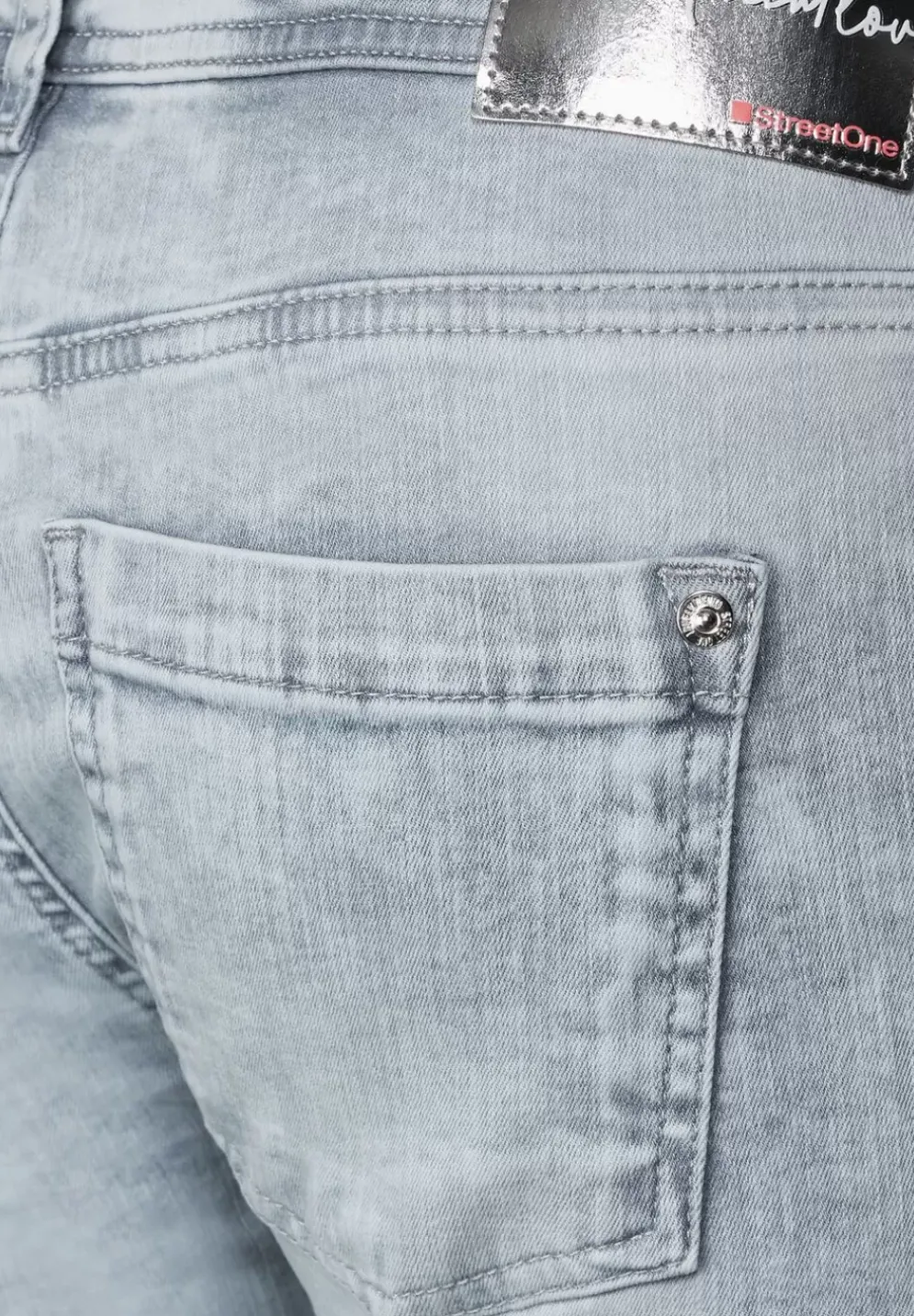 Casual Fit Jeans