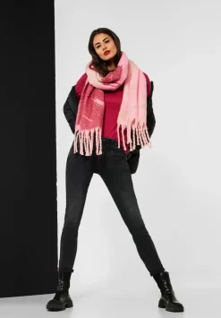 Casual Fit Jeans