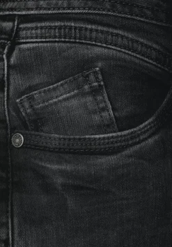 Casual Fit Jeans