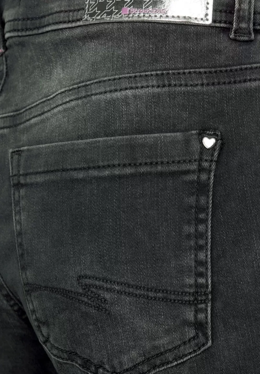 Casual Fit Jeans