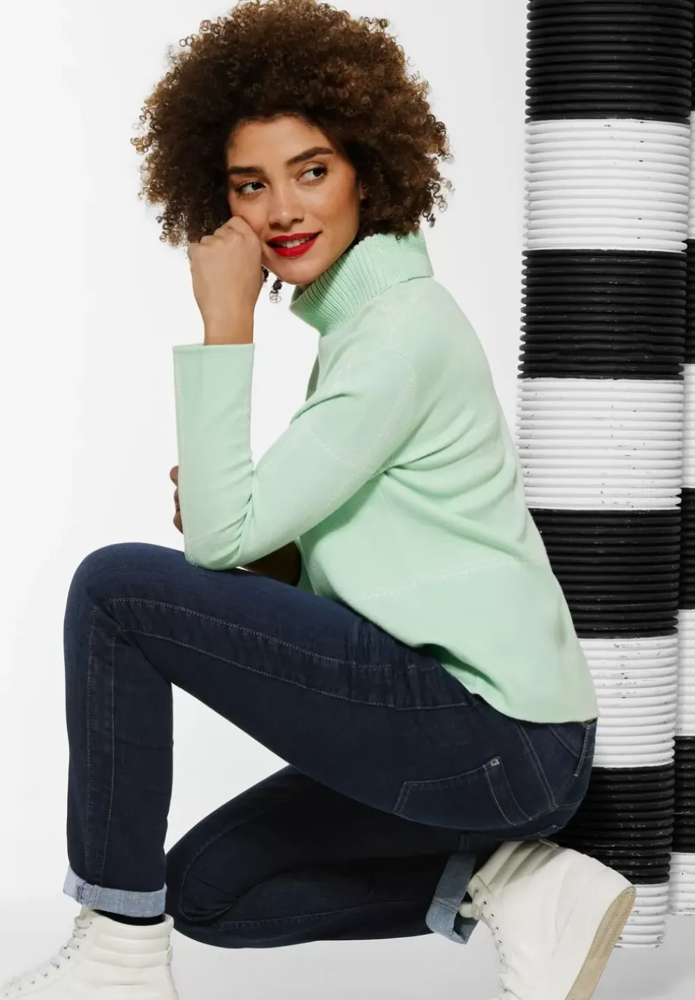 Casual Fit Jeans