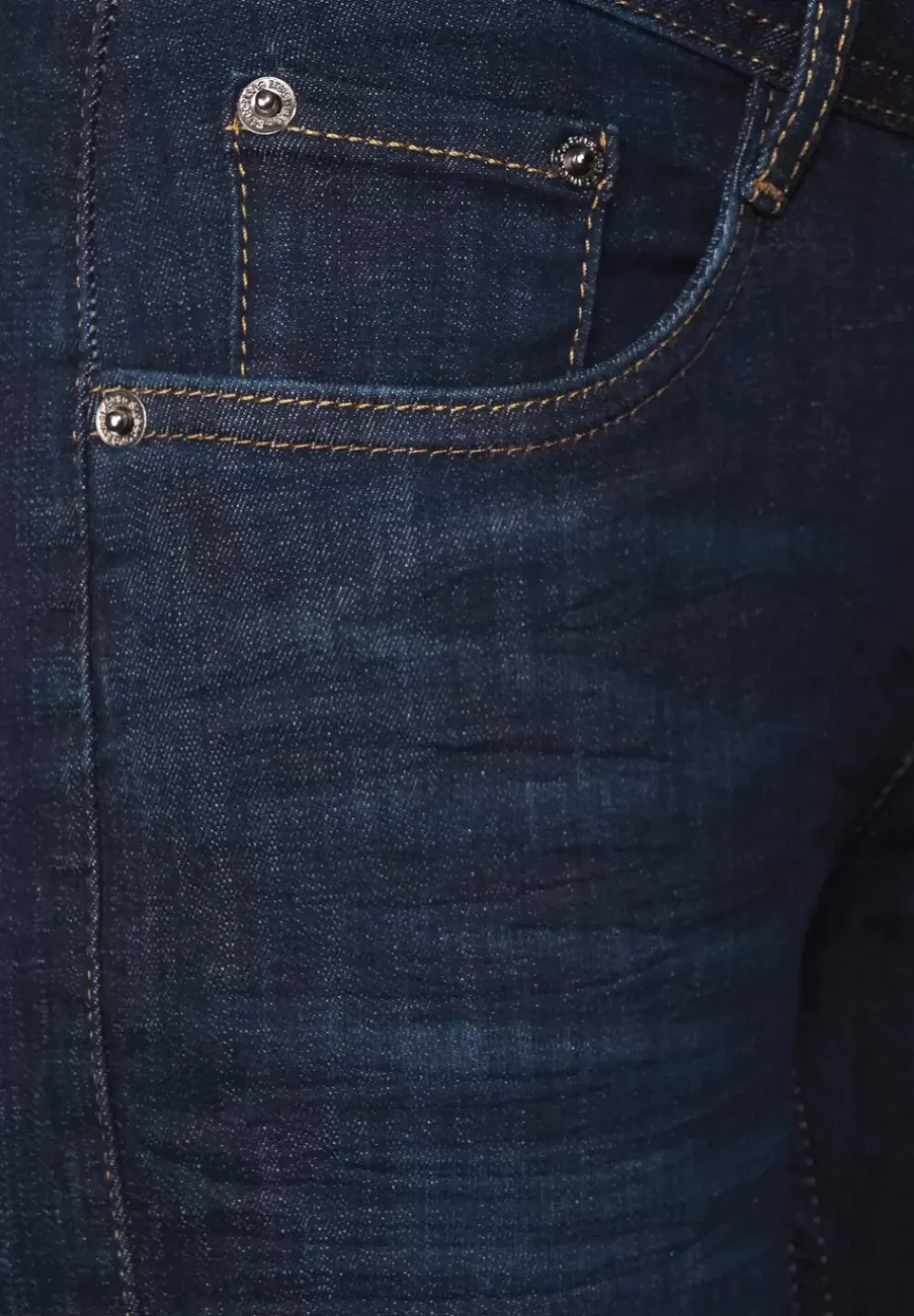 Casual Fit Jeans