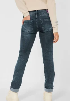 Casual Fit Jeans