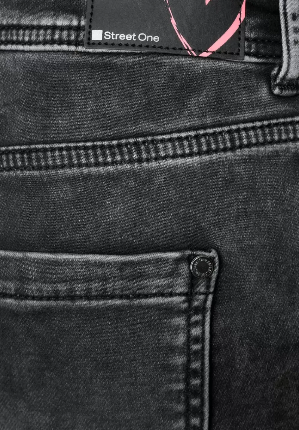 Casual Fit Jeans