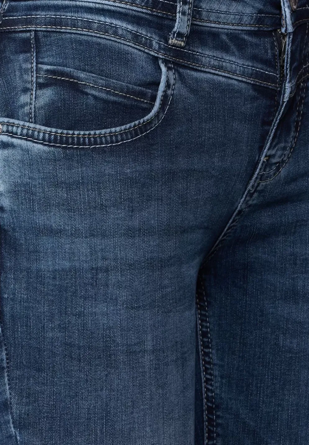 Casual Fit Jeans
