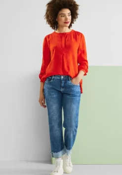Casual Fit Jeans