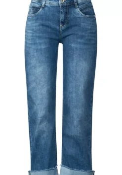 Casual Fit Jeans